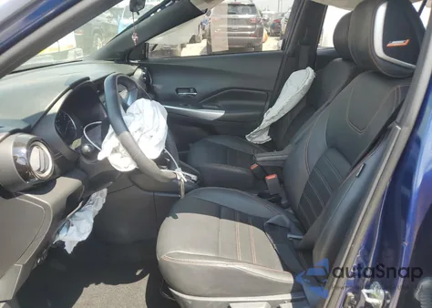 2020 Nissan Kicks Sr z USA, uszkodzony, nr VIN 3N1CP5DV4LL525407